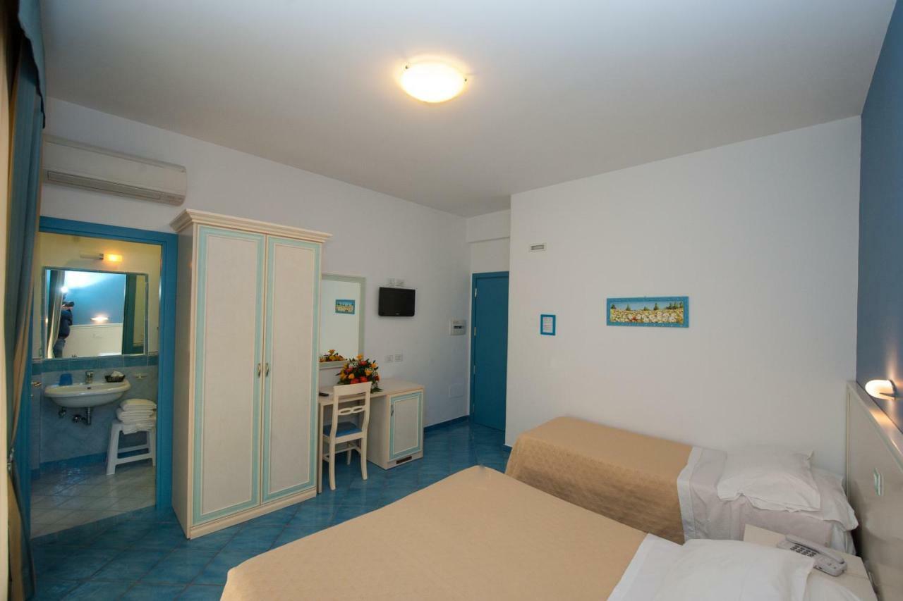 De Rosa Hotel